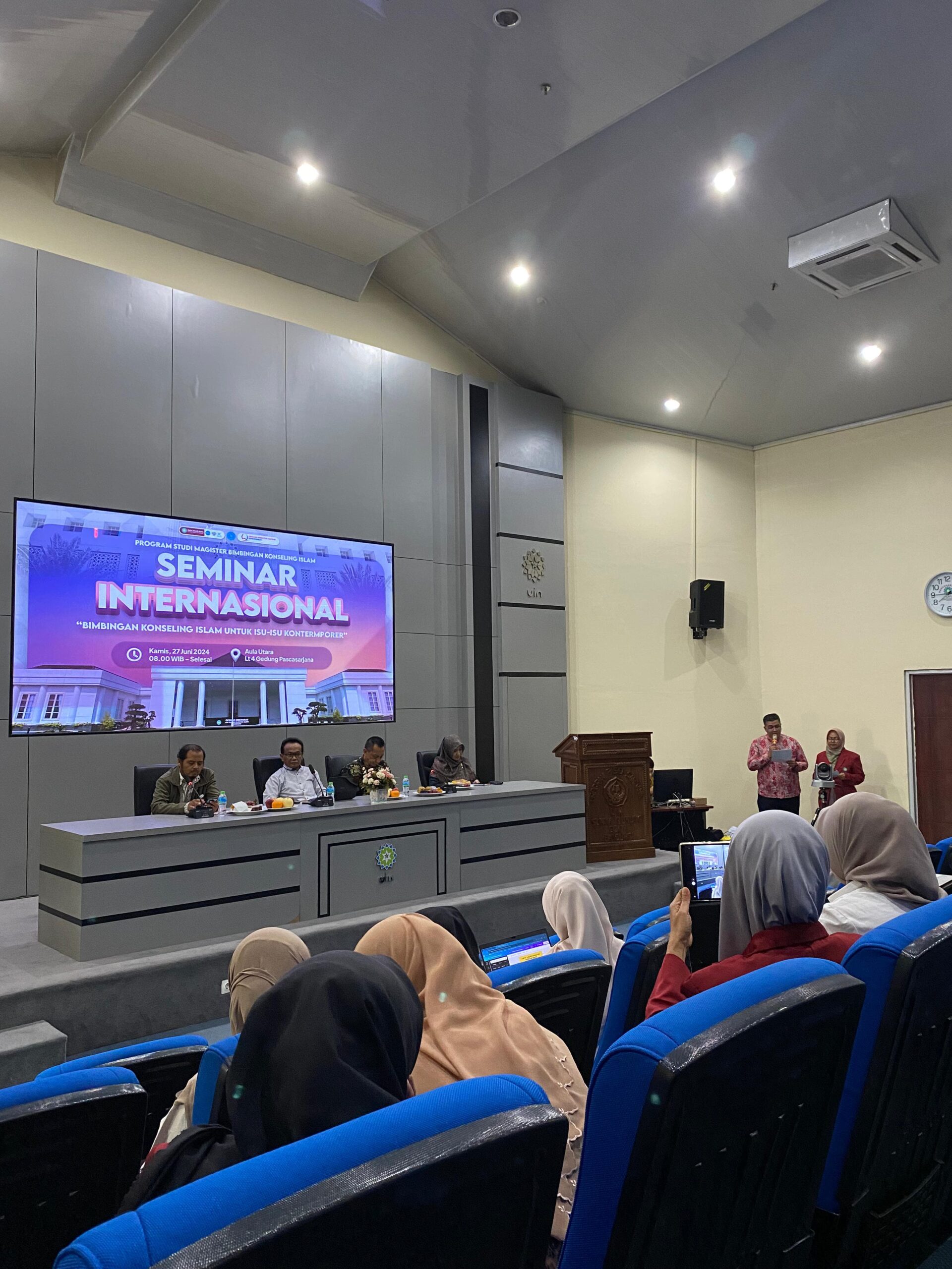 Menyikapi Isu-Isu Kontemporer Bimbingan Konseling Islam;&hellip;