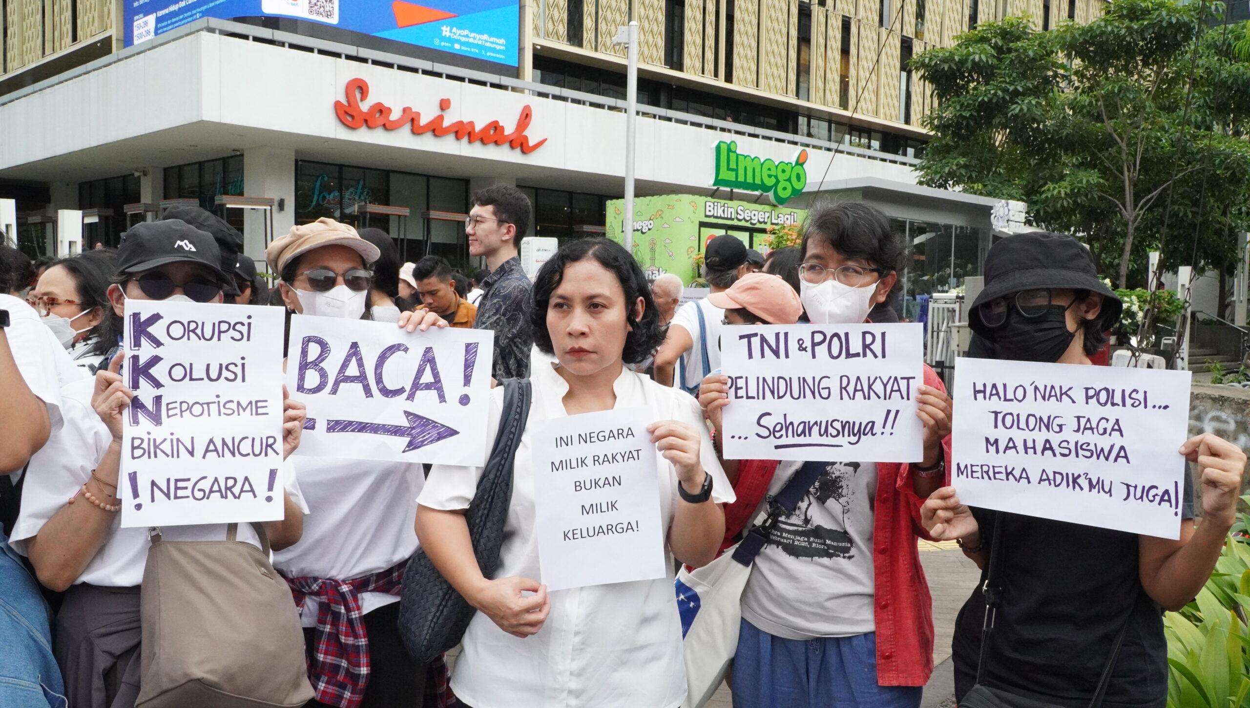 Suara Ibu Indonesia: Lindungi Mahasiswa dan&hellip;