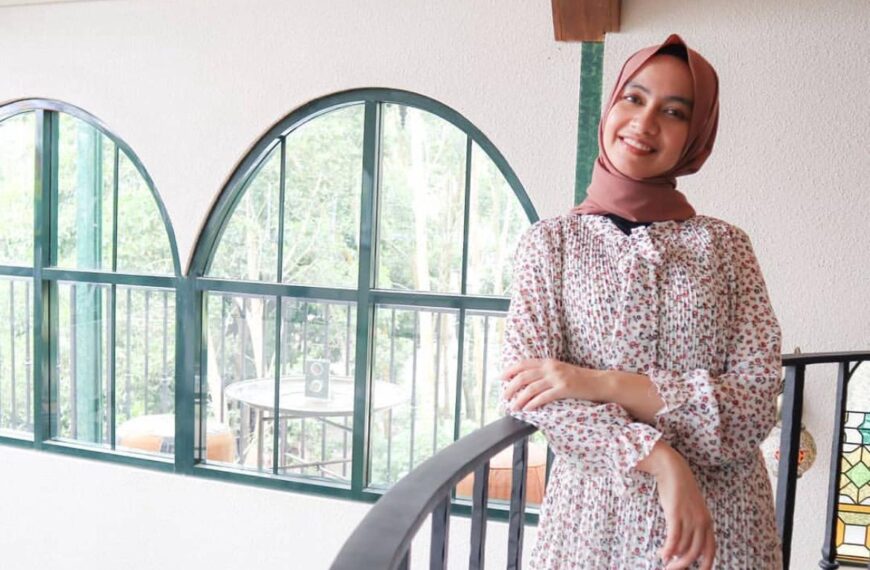 Maya: Journaling adalah Cara Sederhana…